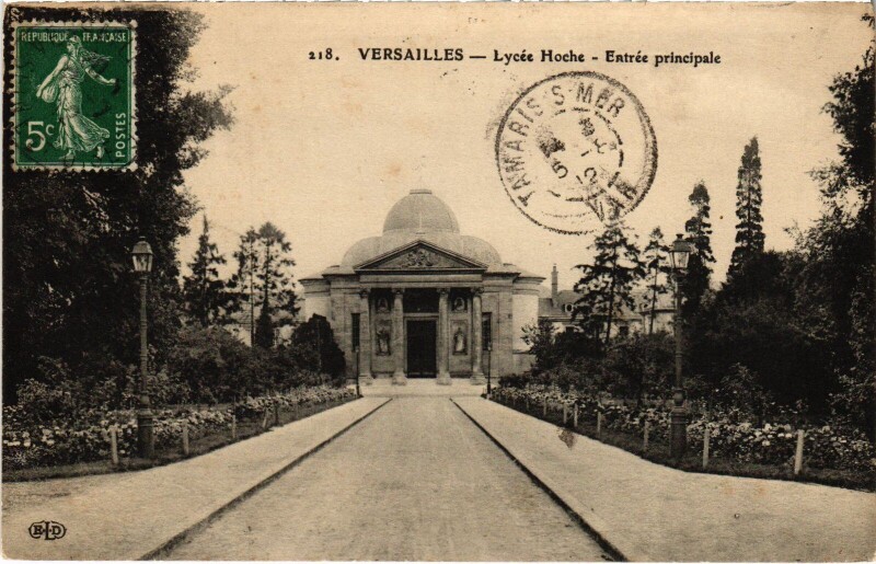 Carte postale ancienne Versailles Lycee Hoche - Entree Principale à Versailles