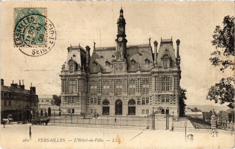 Carte postale ancienne Versailles Hotel de Ville à Versailles