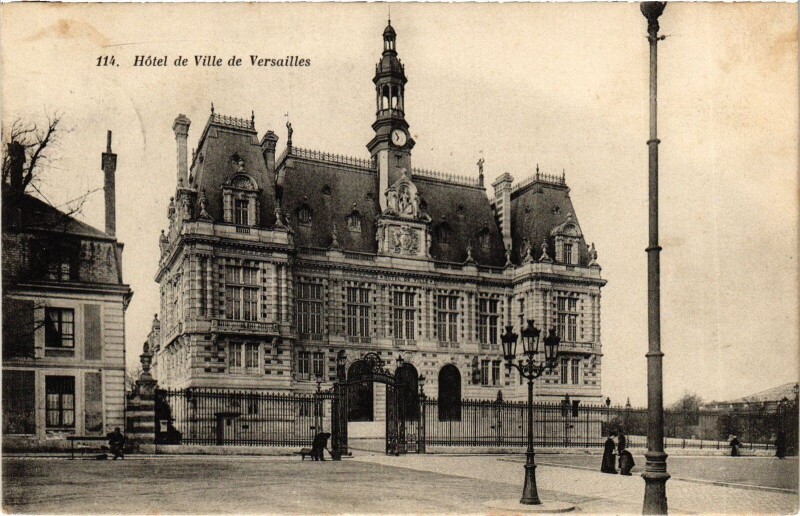 Carte postale ancienne Versailles Hotel de Ville à Versailles