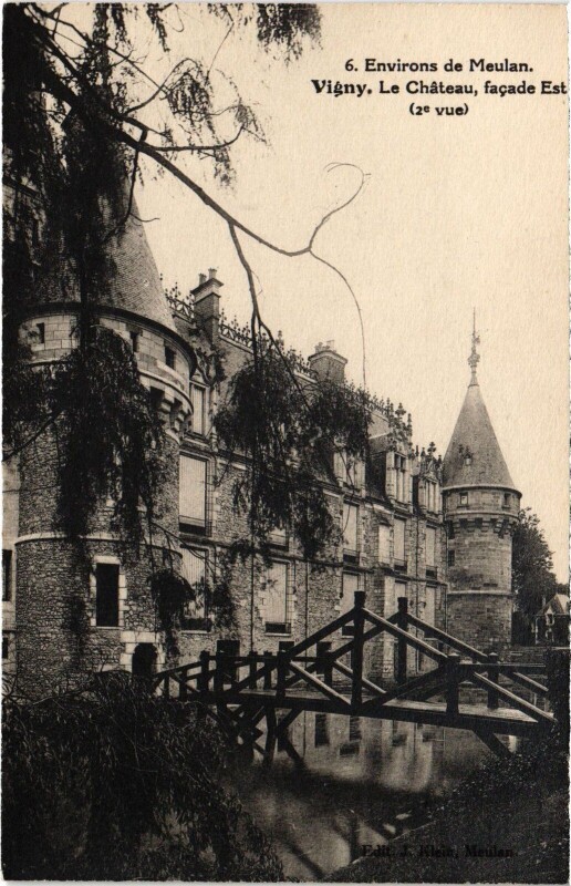 Carte postale ancienne Vigny Chateau - Facade Est