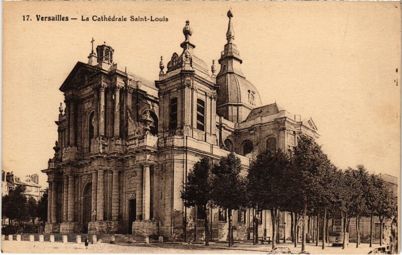Carte postale ancienne Versailles Cathedrale Saint-Louis à Versailles