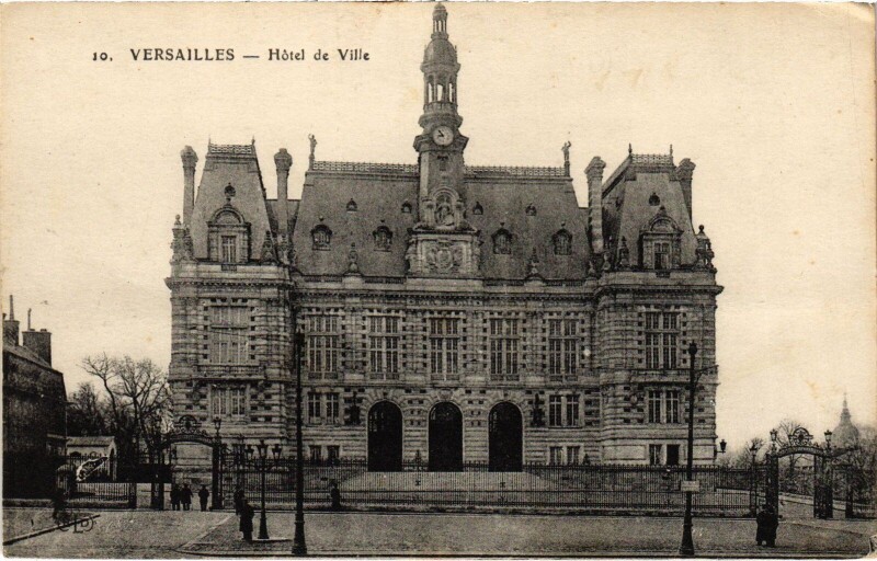 Carte postale ancienne Versailles Hotel de Ville à Versailles
