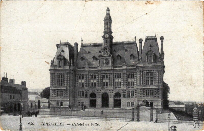 Carte postale ancienne Versailles Hotel de Ville à Versailles