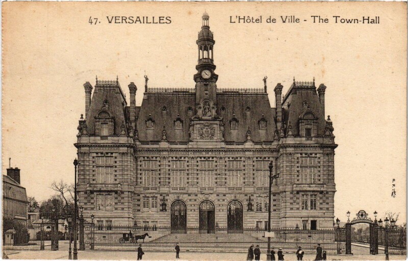 Carte postale ancienne Versailles Hotel de Ville à Versailles