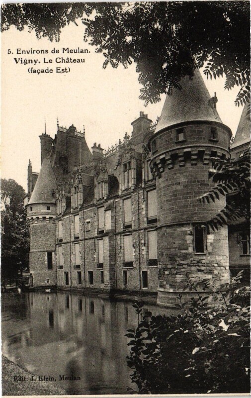 Carte postale ancienne Vigny Chateau - Facade Est
