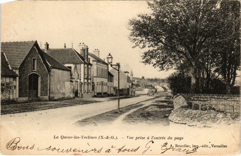 Carte postale ancienne La Queue-lez-Yvelines Vue prise de l'Entree du Pays