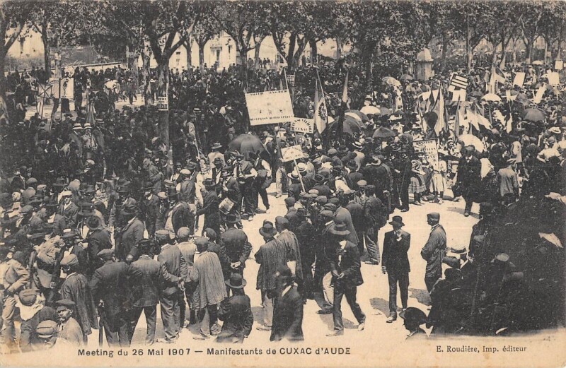 Carte postale ancienne Carcassonne - Meeting Du 26 Mai 1907 - Manifestants De Cuxac D'Aude à Carcassonne