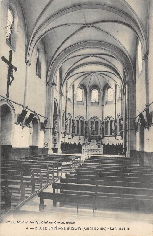 Carte postale ancienne Carcassonne - Ecole Saint Stanislas - La Chapelle à Carcassonne