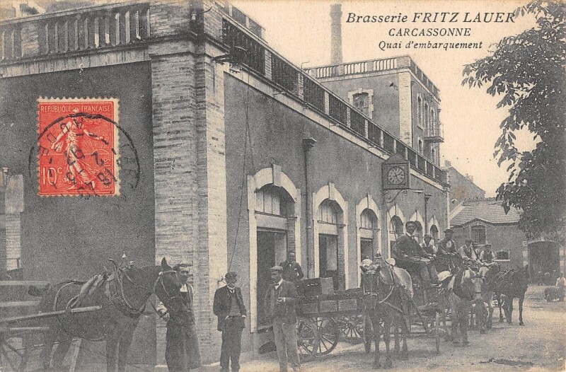 Carte postale ancienne Carcasonne - Brasserie Fritz Lauer - Quai D'Embarquement - cliché rare