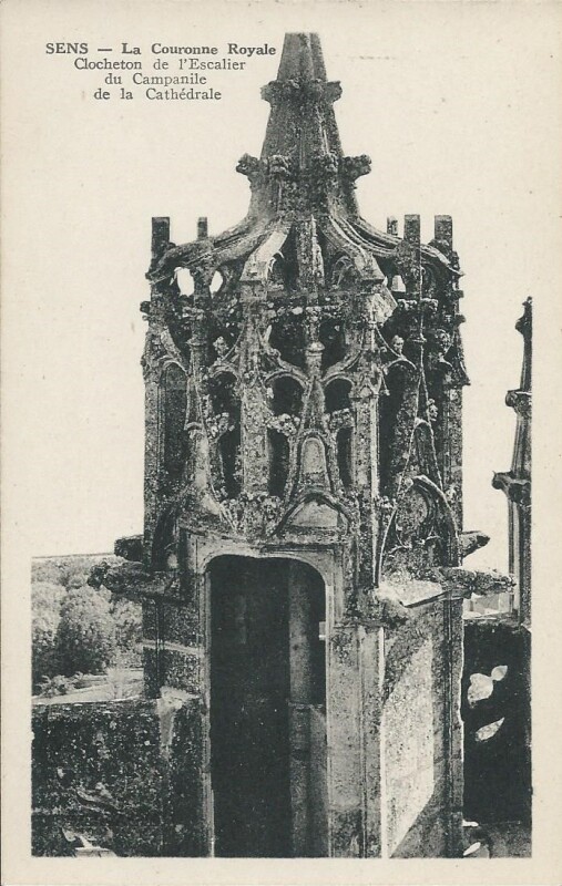 Carte postale ancienne La Couronne Royale à Sens