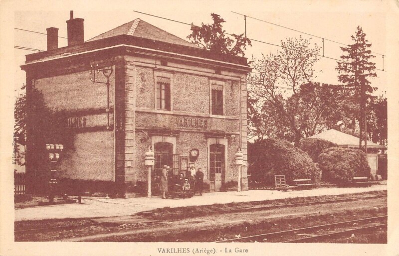 Carte postale ancienne Varilhes - La Gare à Varilhes