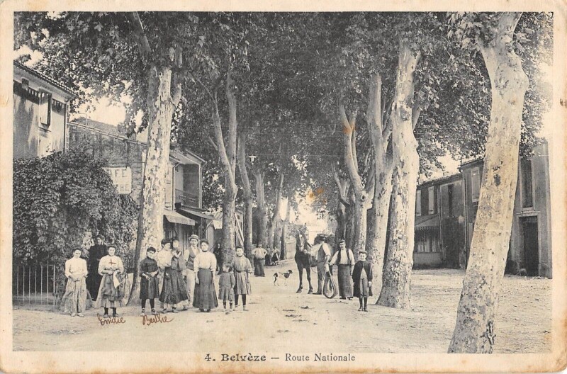 Carte postale ancienne Belveze - Route Nationale