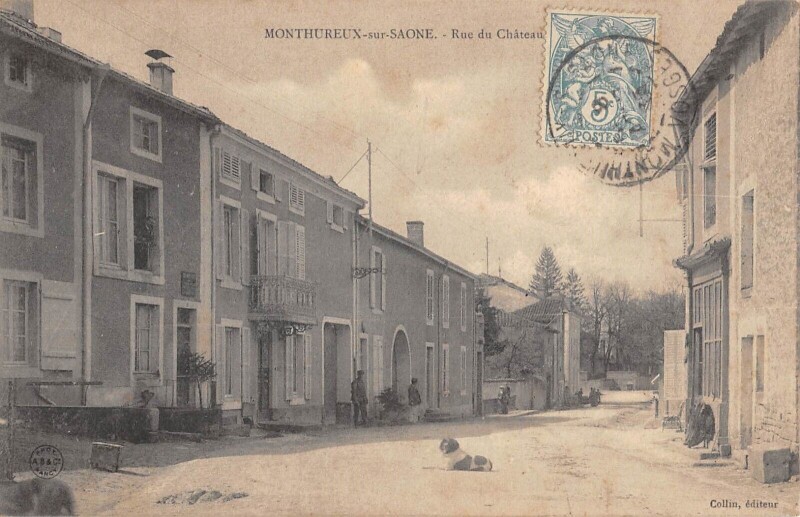 Carte postale ancienne Monthureux Sur Saone - Rue Du Chateau