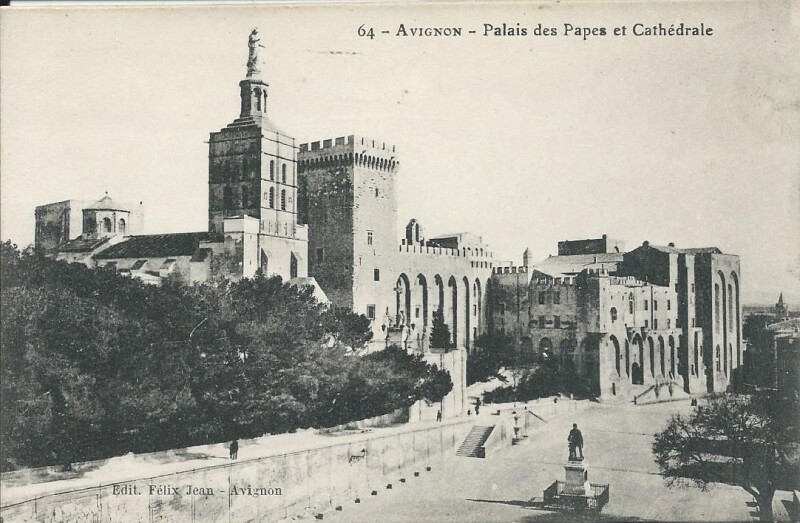 Carte postale ancienne Le Palais des Papes et Cathédrale à Avignon