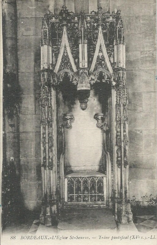 Carte postale ancienne Eglise St Seurin - Trône pontifical à Bordeaux