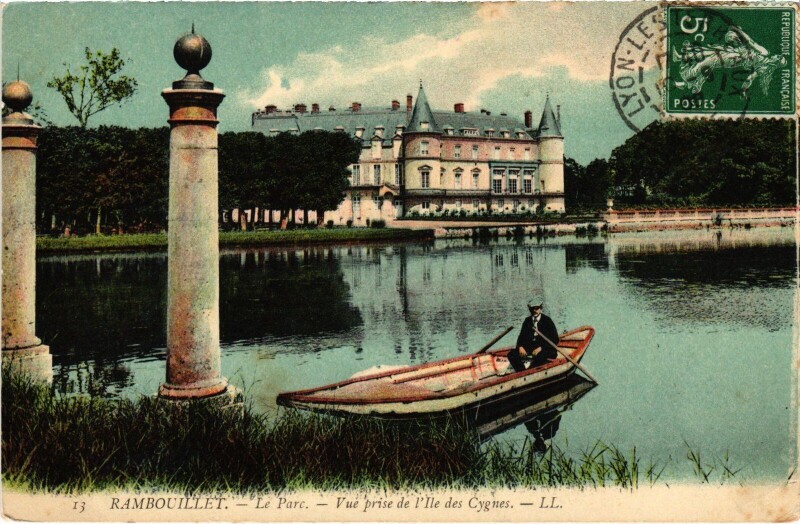 Carte postale ancienne Rambouillet Le Parc à Rambouillet