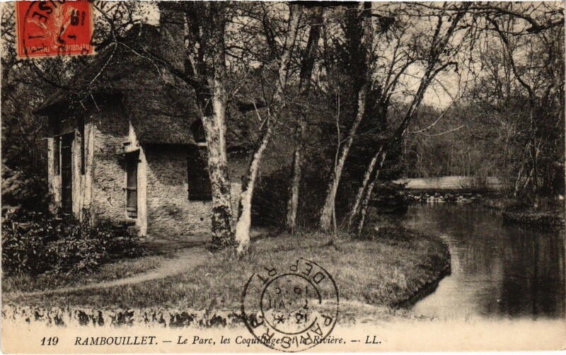 Carte postale ancienne Rambouillet Le Parc Les Coquillages à Rambouillet