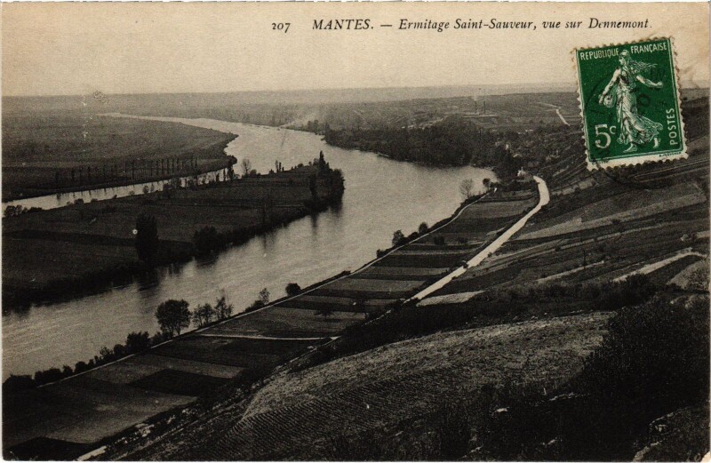 Carte postale ancienne Mantes Ermitage de Saint-Sauveur