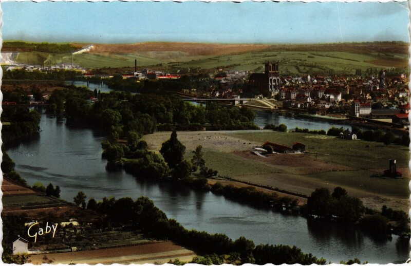 Carte postale ancienne Mantes panorama