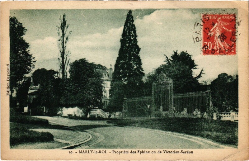 Carte postale ancienne Marly Propriete des Sphinx