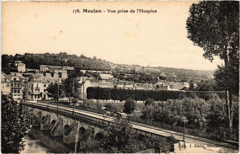 Carte postale ancienne Meulan vue prise de l'Hospice