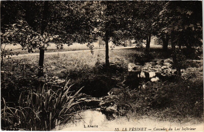Carte postale ancienne Le Vesinet Cascades du Lac Inferieur
