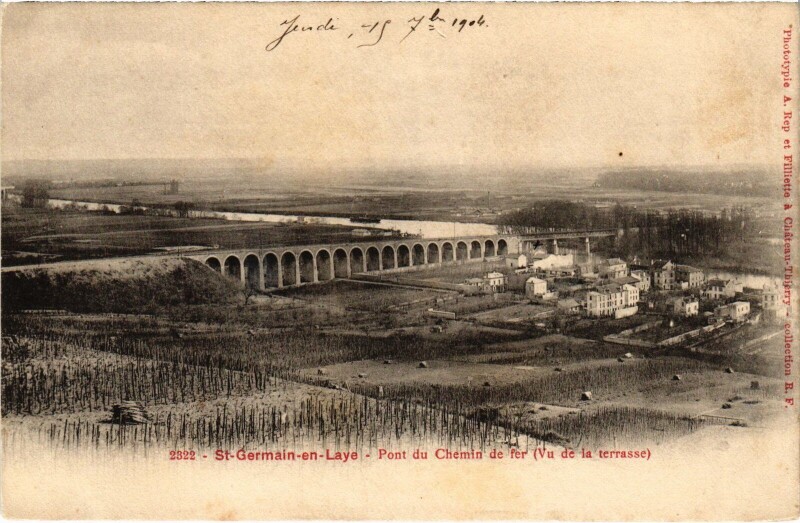 Carte postale ancienne St Germain en Laye Pont du Chemin de fer