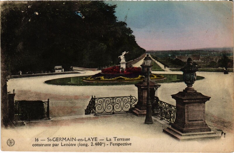 Carte postale ancienne St Germain en Laye La Terrasse