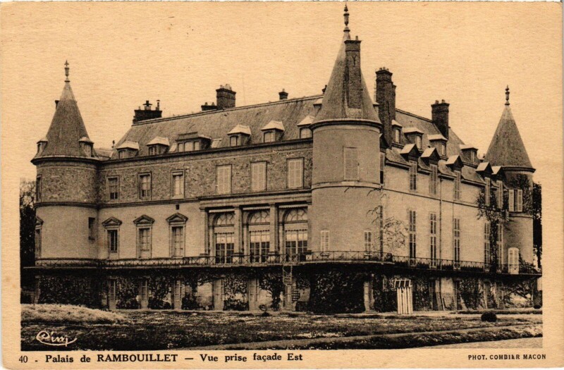 Carte postale ancienne Rambouillet Palais de Rambouillet à Rambouillet