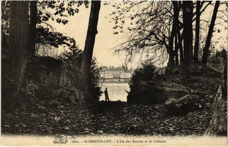Carte postale ancienne Rambouillet Ile des Roches à Rambouillet