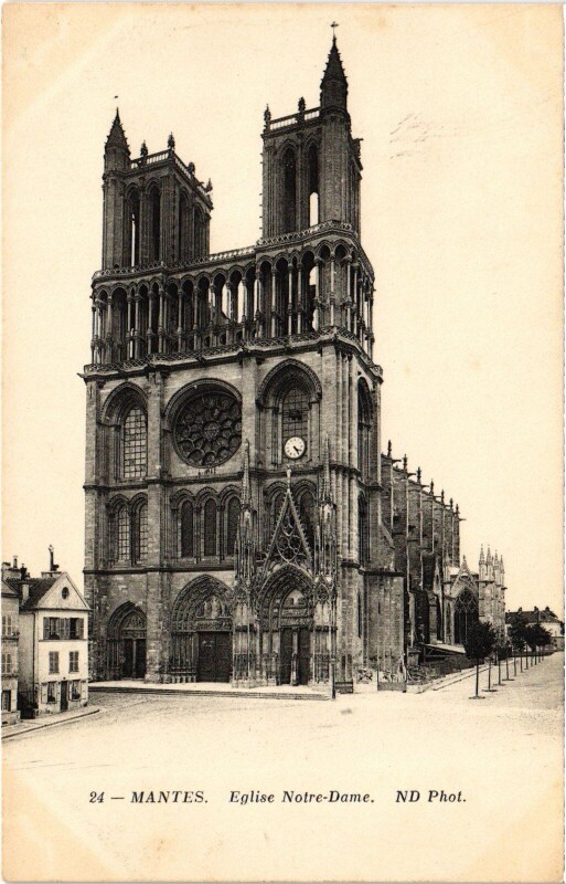 Carte postale ancienne Mantes Eglise Notre Dame