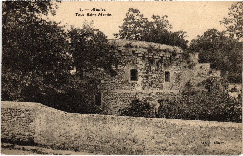Carte postale ancienne Mantes Tour Saint-Martin