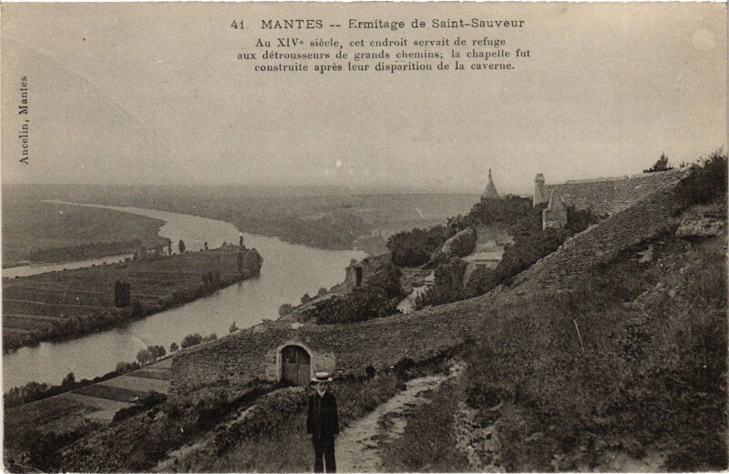 Carte postale ancienne Mantes Ermitage de Saint-Sauveur