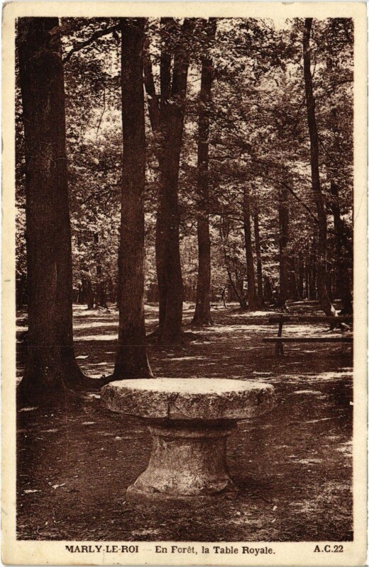 Carte postale ancienne Marly En Foret la Table Royale à Bailly