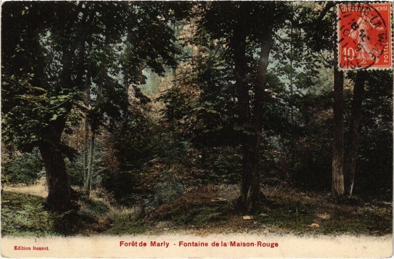 Carte postale ancienne Marly Fontaine de la Maison Rouge