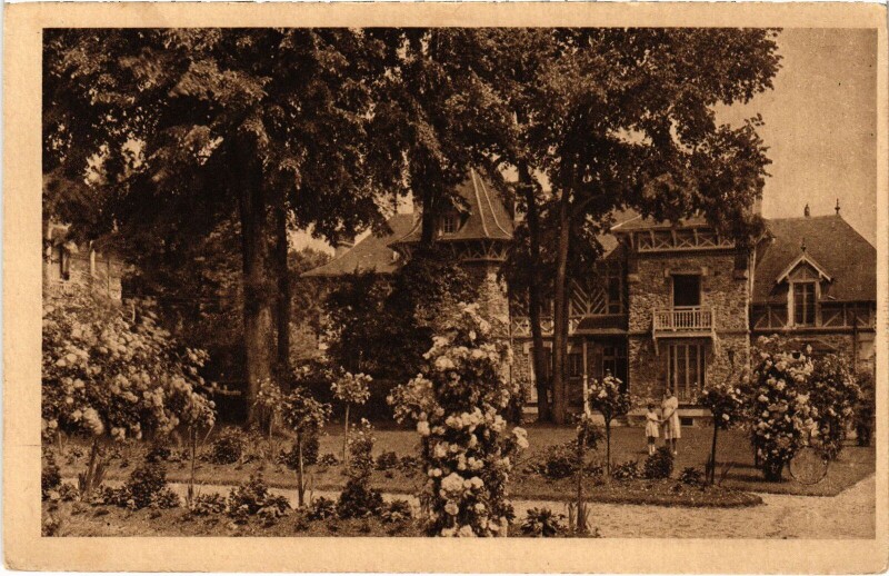 Carte postale ancienne St Germain en Laye Ecole Normale d'Institutrices