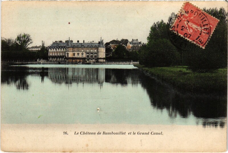 Carte postale ancienne Rambouillet Chateau et le Grand Canal à Rambouillet