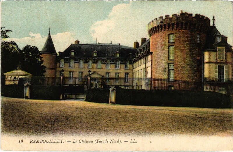 Carte postale ancienne Rambouillet Le Chateau à Rambouillet