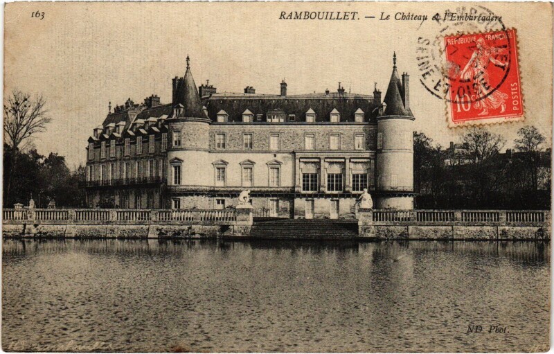 Carte postale ancienne Rambouillet Le Chateau à Rambouillet