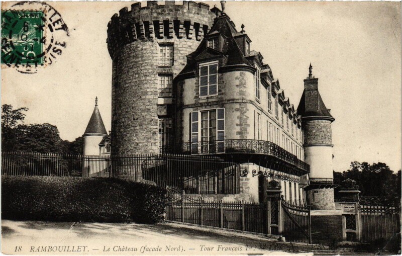 Carte postale ancienne Rambouillet Le Chateau à Rambouillet