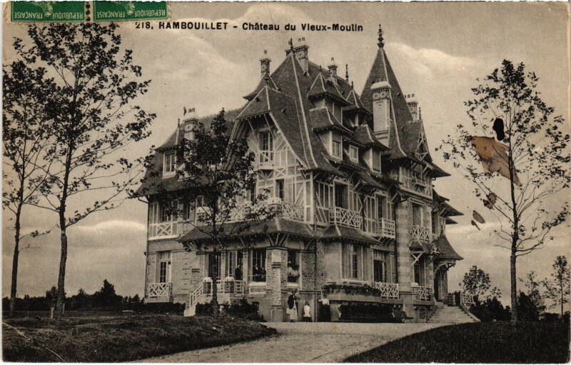 Carte postale ancienne Rambouillet Le Chateau à Rambouillet