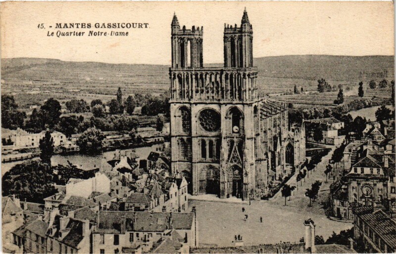 Carte postale ancienne Mantes Quartier Notre Dame