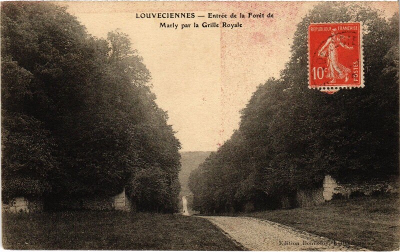 Carte postale ancienne Marly Entree de la Foret