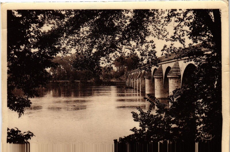 Carte postale ancienne Poissy Pont sur la Seine à Poissy