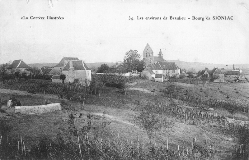 Carte postale ancienne La Corrèze Illustrée 34. Les environs de Beaulieu - Bourg de SIONIAC à Sioniac
