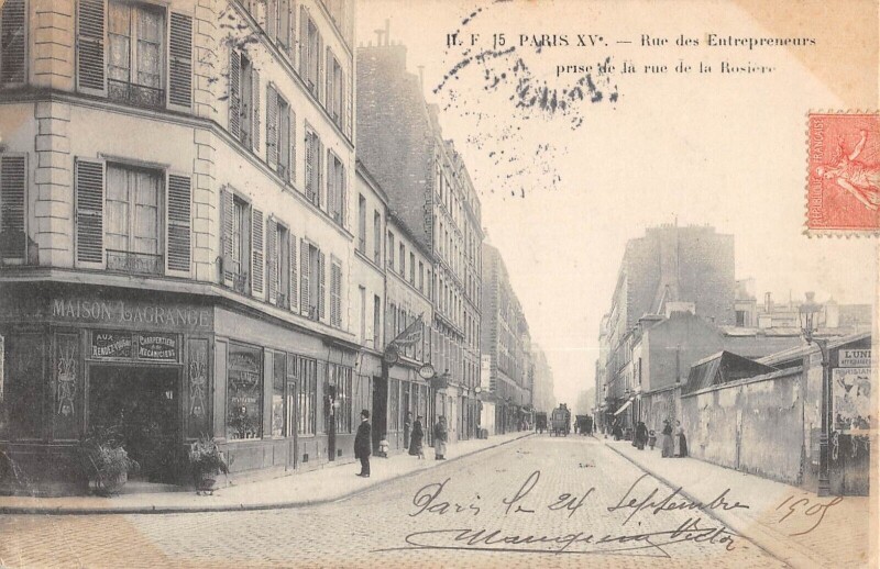 Carte postale ancienne Rue des Entrepreneurs prise de la rue de la Rosière à Paris 15e