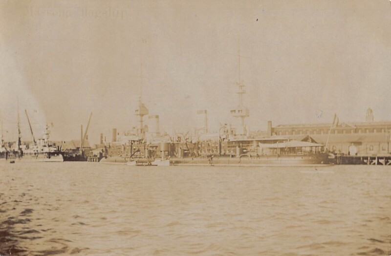 Carte postale ancienne / Marine De Guerre / Carte Photo / Cuirasse Massena Flagship /  Pouteau