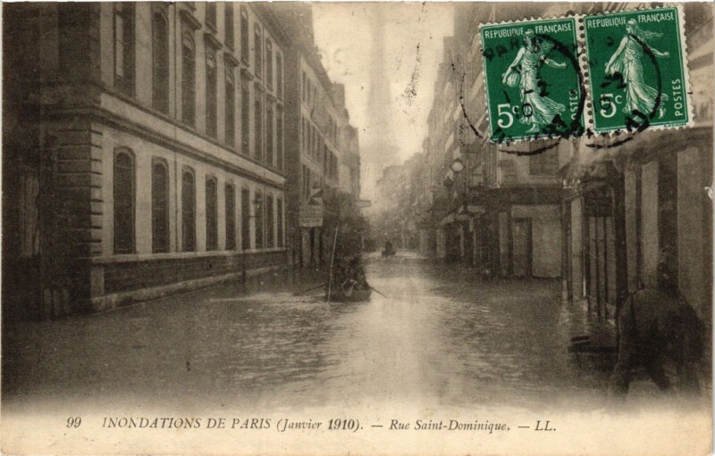 Carte postale ancienne Paris 7e-Rue Saint Dominique à Paris 7e