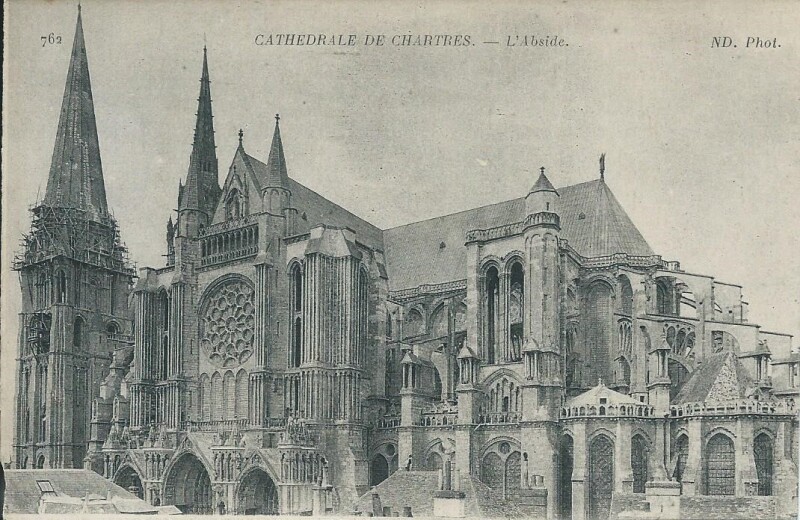 Carte postale ancienne Cathédrale, l'Abside à Chartres