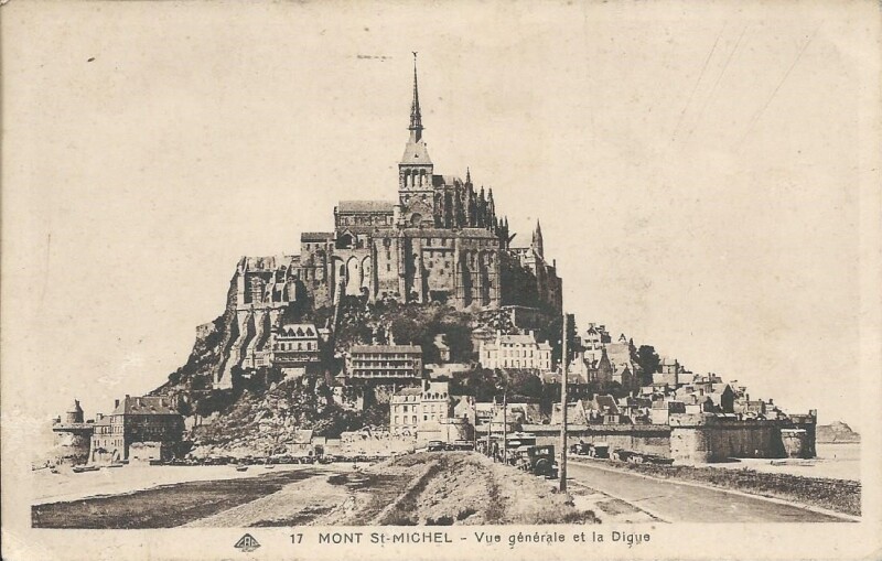 Carte postale ancienne Vue Générale et la Digue au Mont-Saint-Michel